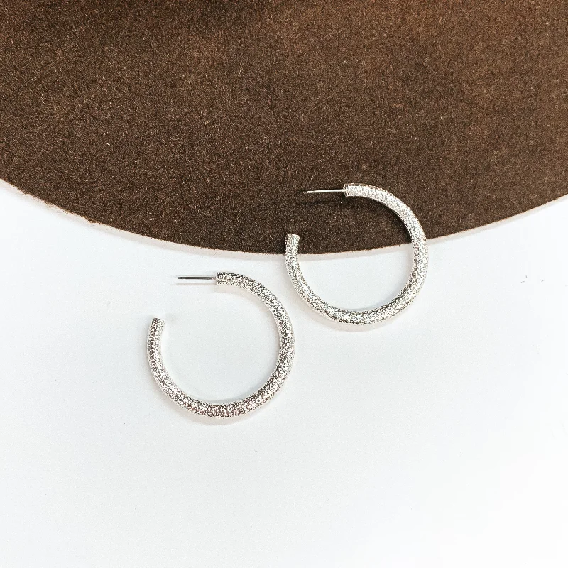 Women’s gold earrings-Textured Medium Sized Hoop Earrings in Silver