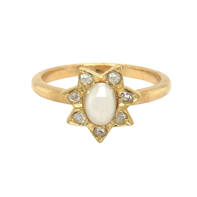 Star Diamond & Pearl Ring