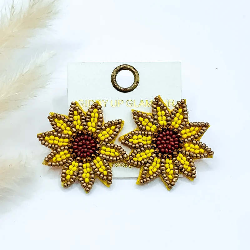 Women’s handmade earrings-Beaded Sunflower Stud Earrings