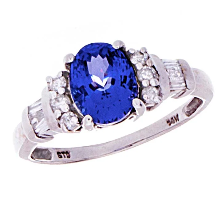 Women’s sapphire rings-Tanzanite RIng