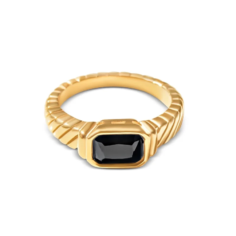 Women’s silver rings-Black Stone Gold Ring