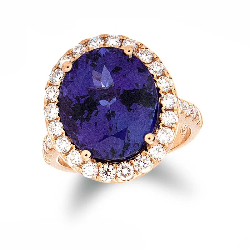 Women’s engagement rings-Tanzanite Ring