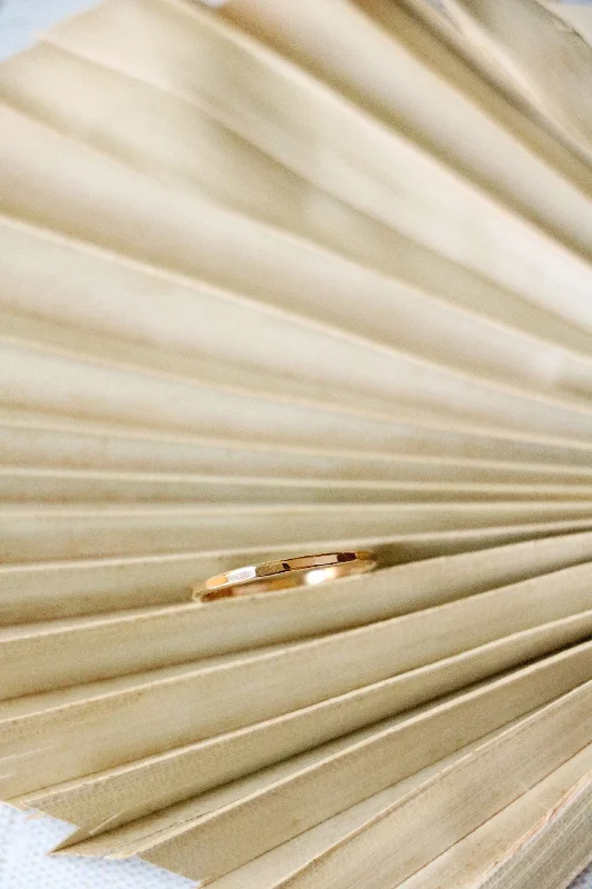 Women’s minimalist rings-passage ring                  { gold + silver }