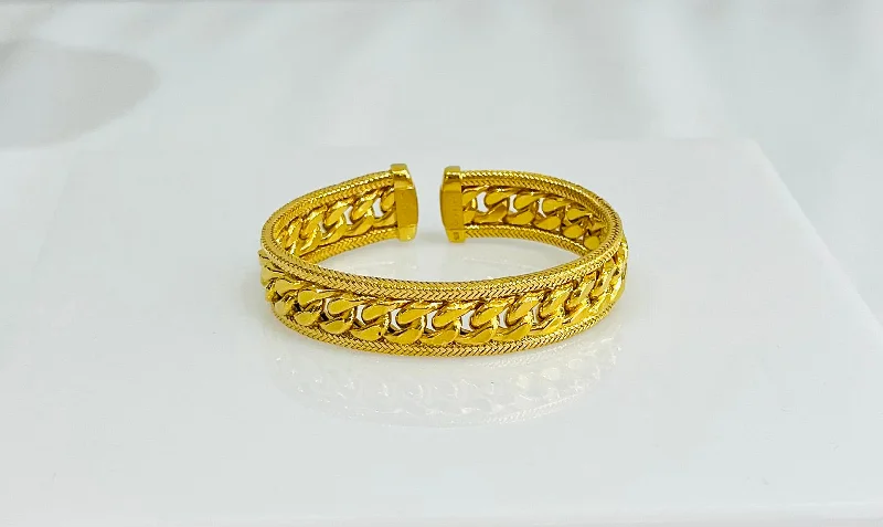 Women’s silver cuff bracelets-21k Gold Himo Cuban Link Cuff Bracelet