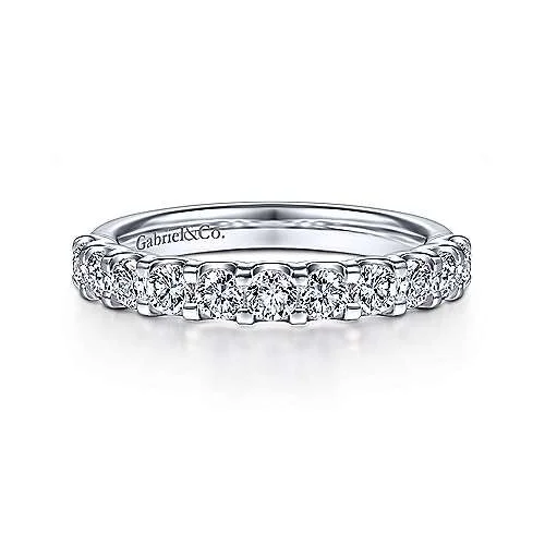 Women’s three-stone diamond engagement rings-Diamond Ring