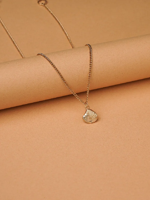 Women’s classic gold chain necklaces-Lil Shell Necklace