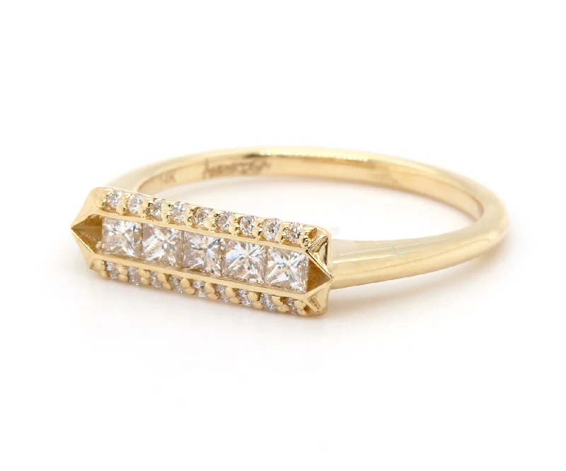 Women’s vintage-style engagement rings-Art Deco Princess Diamond Gold Ring