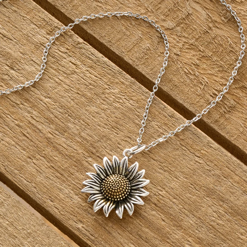 Women’s multi-layer necklaces-Vintage Sunflower Necklace - Gold Center