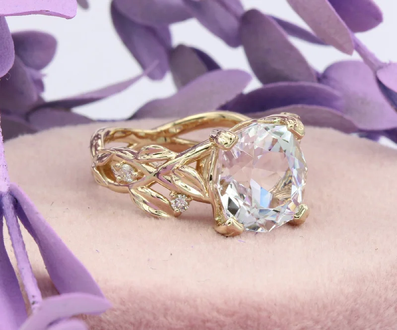 Women’s round diamond engagement rings-Romantic Kunzite Floral Diamond Ring