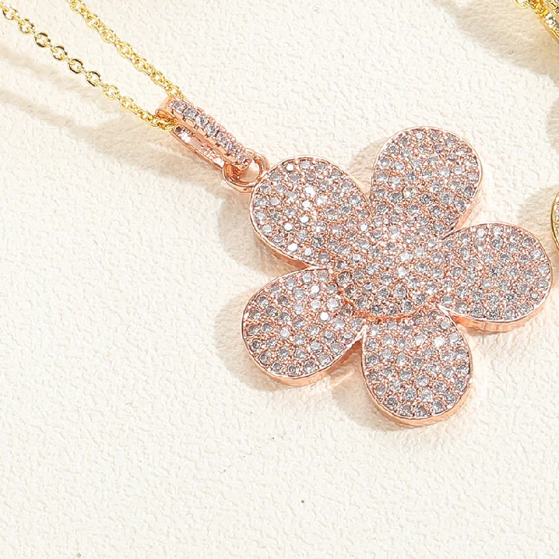 Flower Zircon Necklace Rose Gold