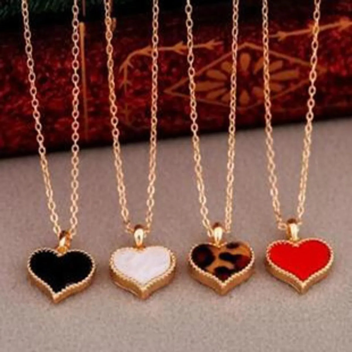 Women’s personalized pendant necklaces-Fashion Heart Shape Alloy Enamel Women's Pendant Necklace 1 Piece