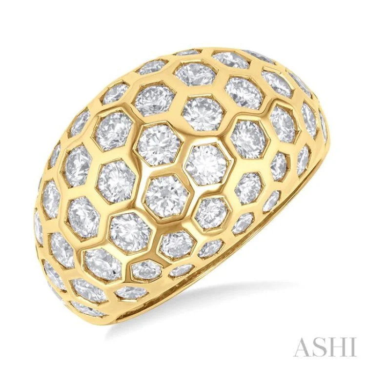 Women’s engagement rings with colored diamonds-3 1/3 ctw Hexagon Round Cut Diamond Fashion Ring in 14K Yellow Gold