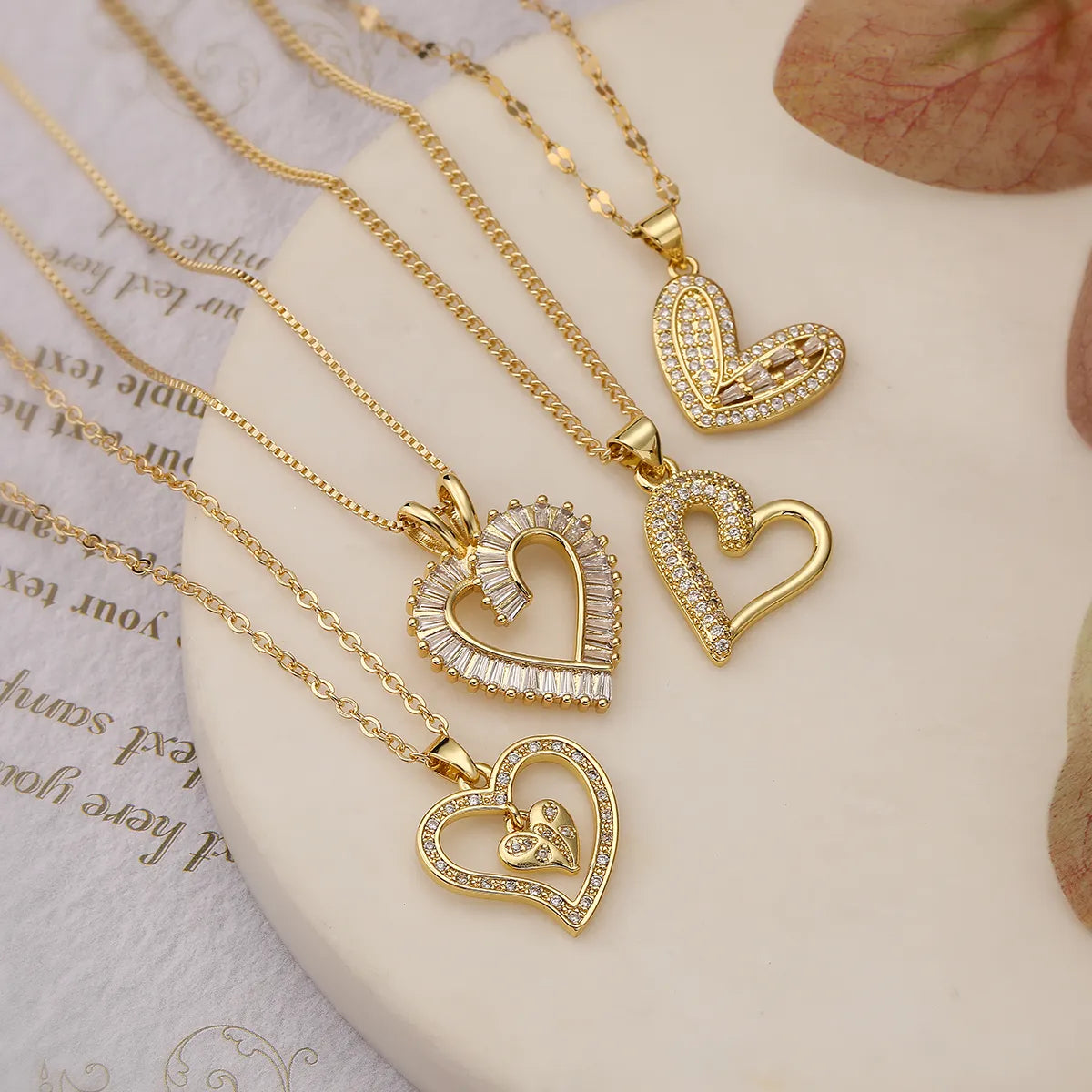 Women’s personalized pendant necklaces-Wholesale Simple Style Commute Heart Shape Copper Plating Inlay 18K Gold Plated Zircon Pendant Necklace