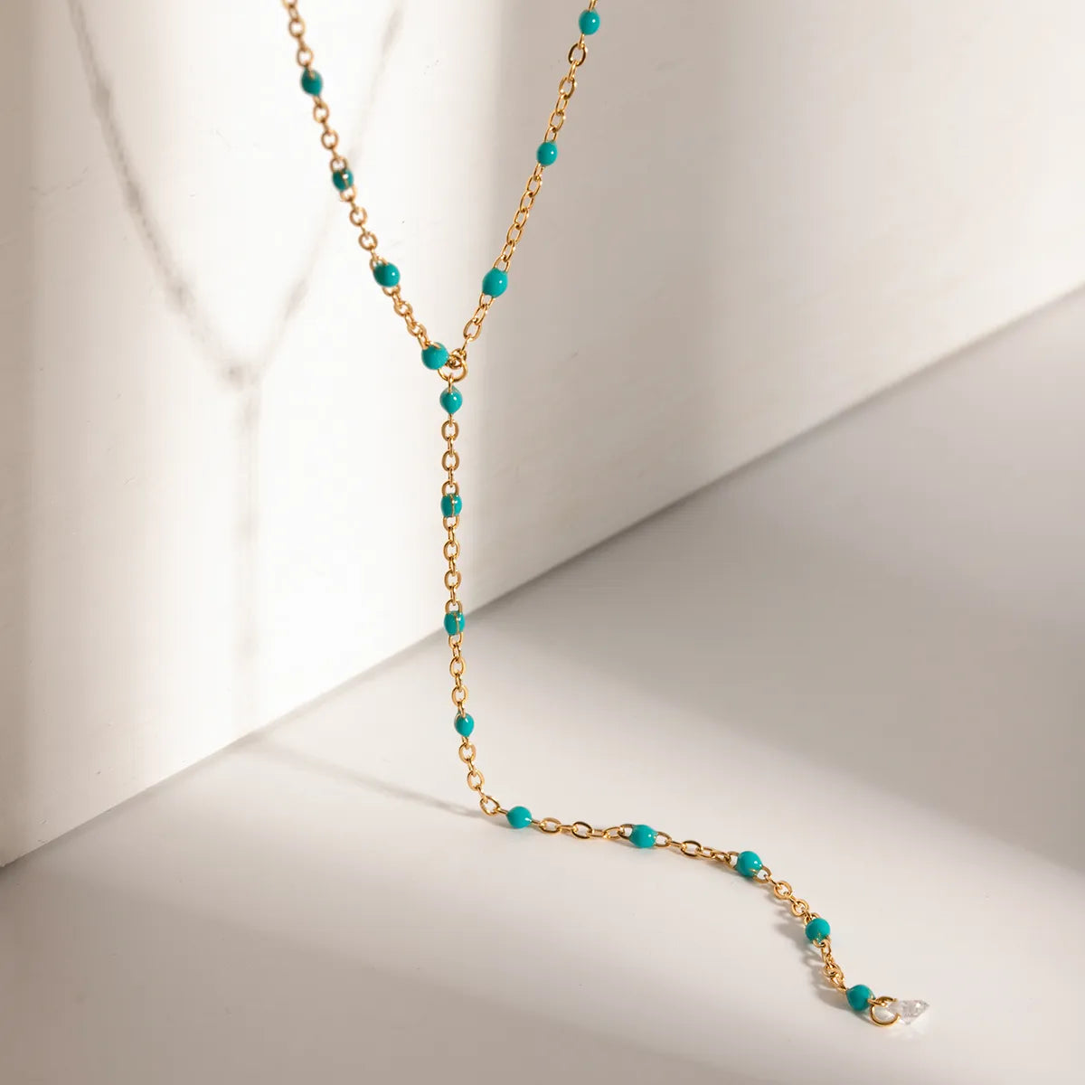 Women’s turquoise necklaces-Simple Style Geometric Stainless Steel Plating Inlay Rhinestones 18k Gold Plated Necklace