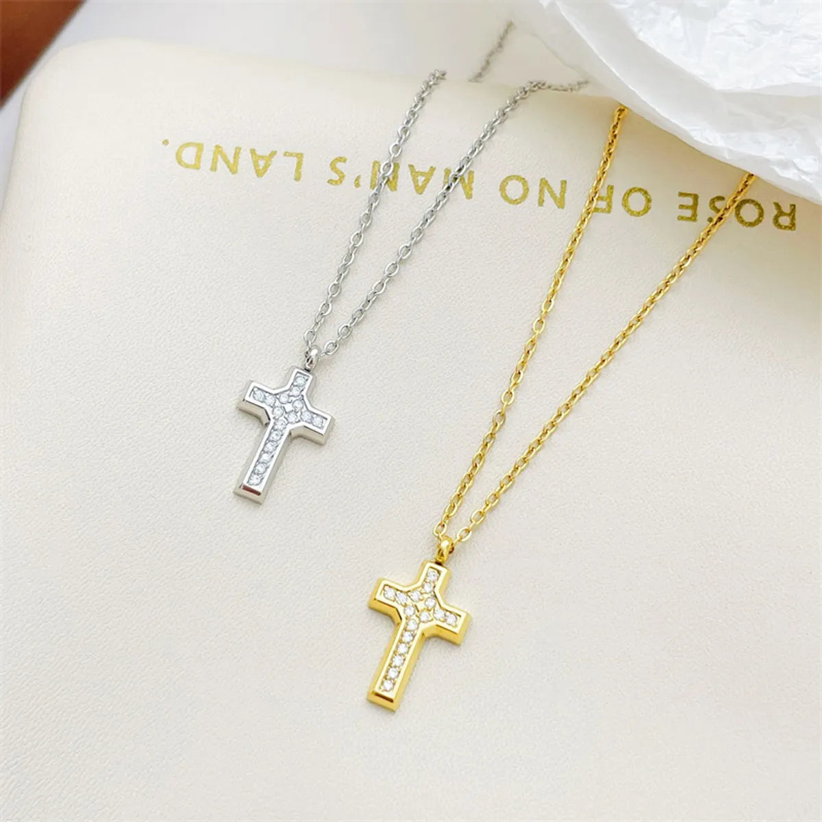 Women’s diamond necklaces for women-Simple Style Commute Cross Stainless Steel White Gold Plated Gold Plated Zircon Pendant Necklace In Bulk