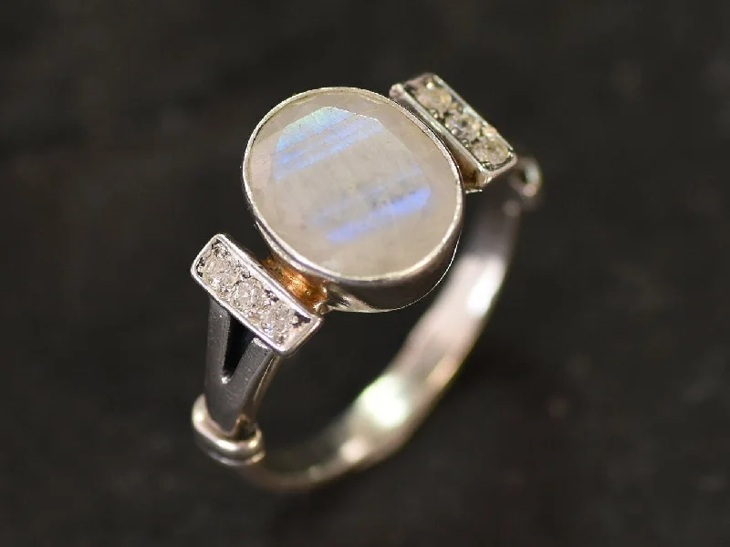 Women’s elegant engagement rings-Genuine Moonstone Ring - Rainbow Moonstone Ring - White Engagement Ring