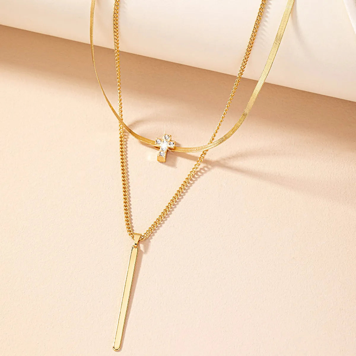 Women’s elegant diamond necklaces-Ig Style Retro Streetwear Cross Lines Alloy Plating Inlay Rhinestones Women's Pendant Necklace