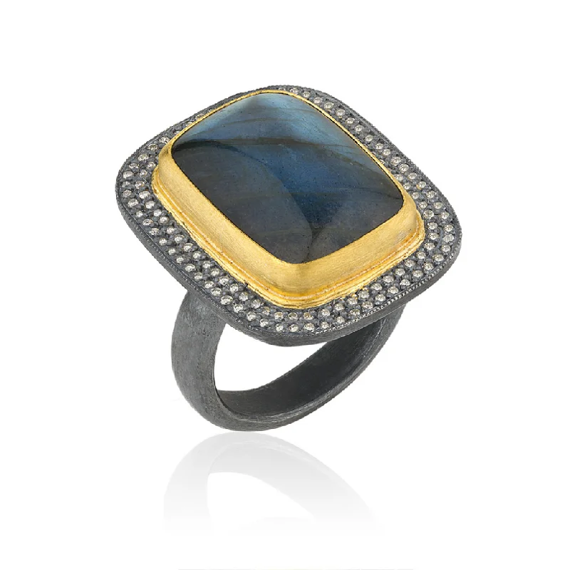 Women’s high-quality engagement rings-24K Labradorite and Diamond Ring