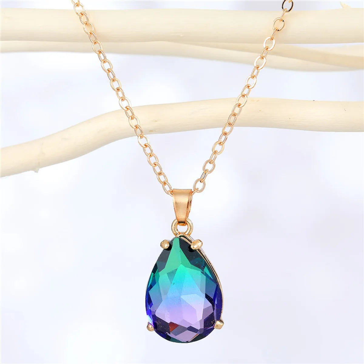 Women’s long necklaces-Fashion Irregular Water Drop Resin Pendant Necklace Wholesale Gooddiy