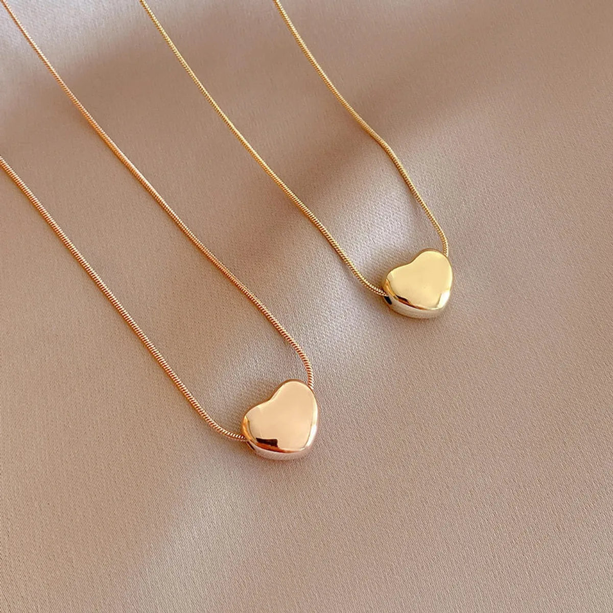 Women’s gemstone chain necklaces-Retro Heart Shape Titanium Steel Necklace Plating Stainless Steel Necklaces 1 Piece