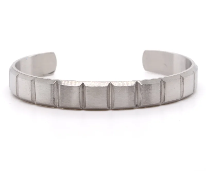 Women’s handmade bracelets-Box Cut Stainless Steel Cuff Bracelet